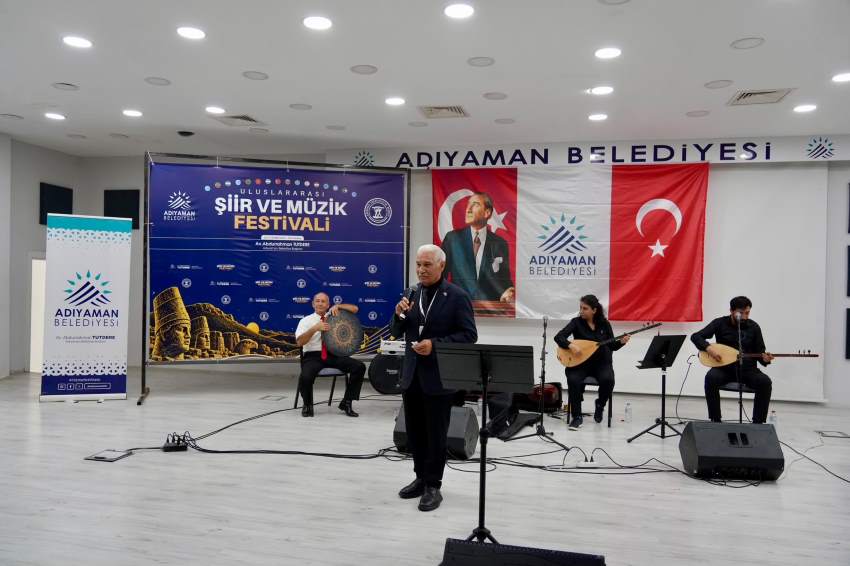 Adıyaman’da Şiir ve Müzik Festivali Düzenlendi